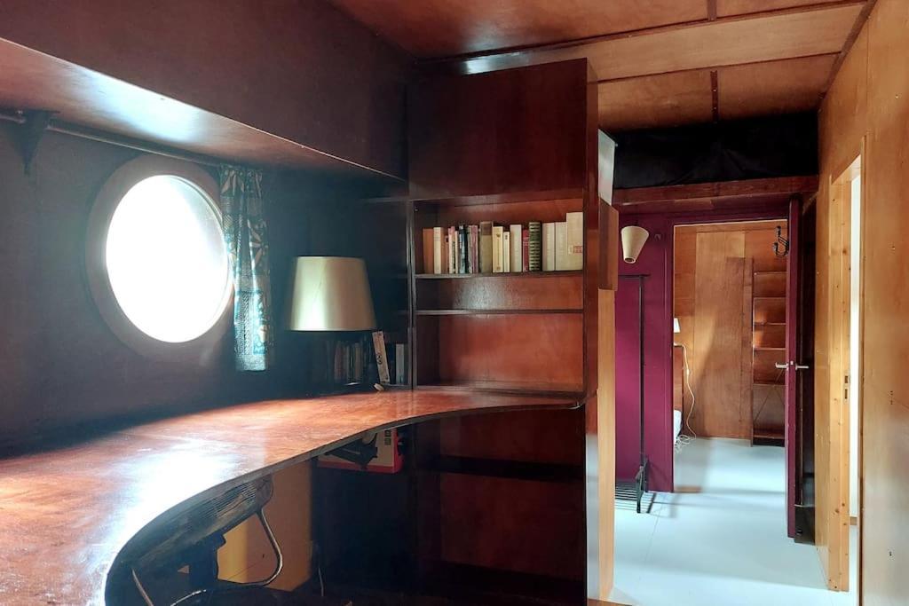 Belle Peniche Romantique A Paris Boulogne-Billancourt Extérieur photo