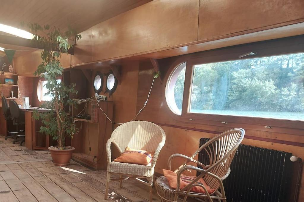 Belle Peniche Romantique A Paris Boulogne-Billancourt Extérieur photo