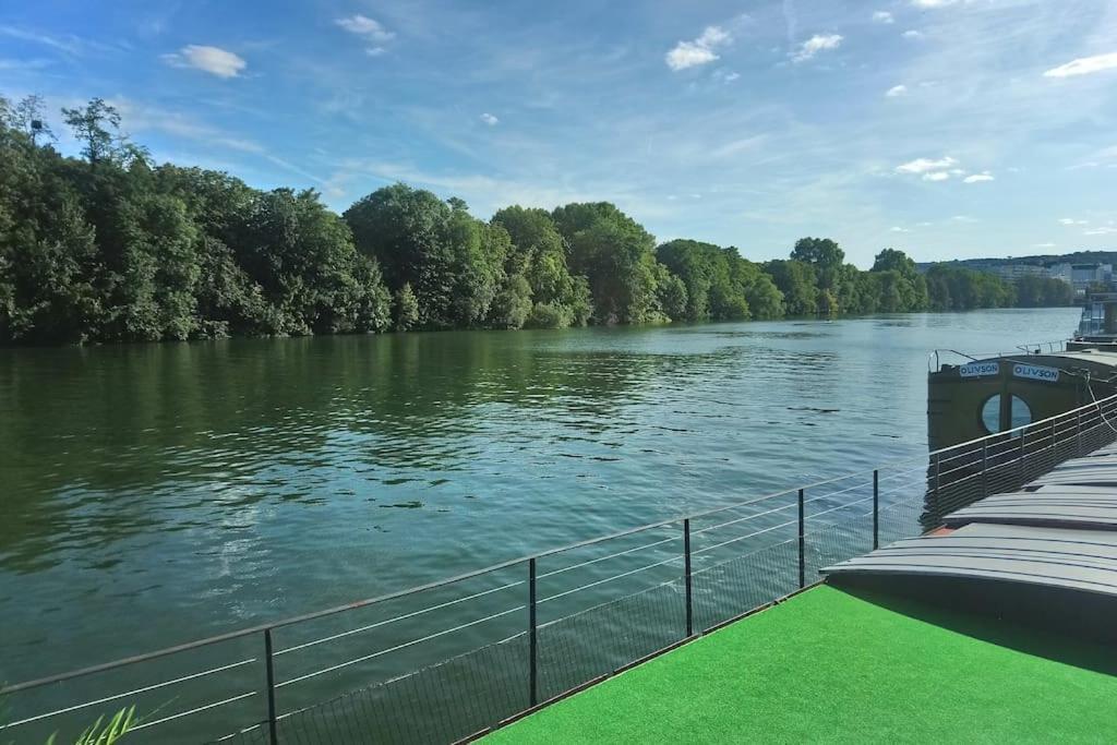 Belle Peniche Romantique A Paris Boulogne-Billancourt Extérieur photo