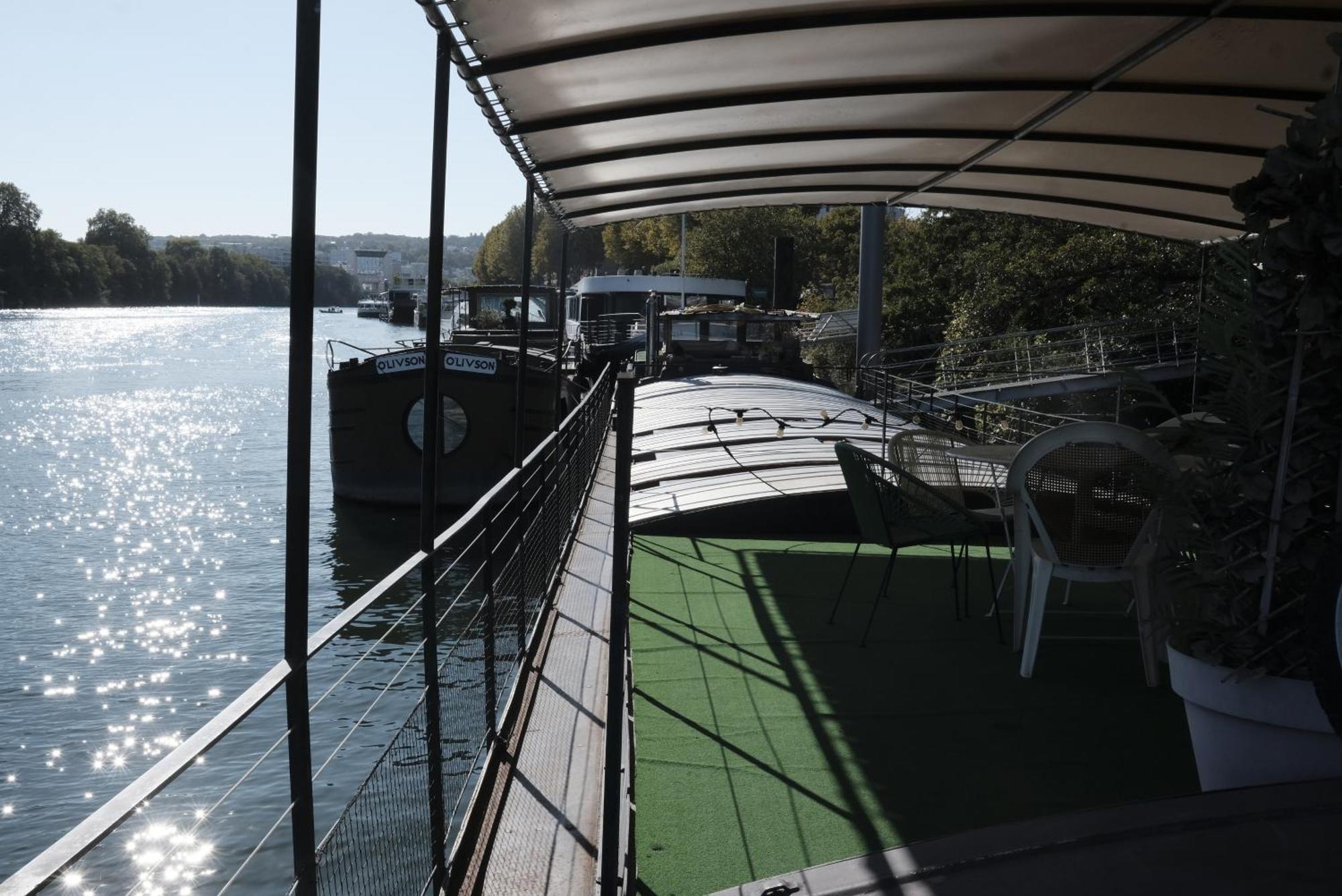 Belle Peniche Romantique A Paris Boulogne-Billancourt Extérieur photo